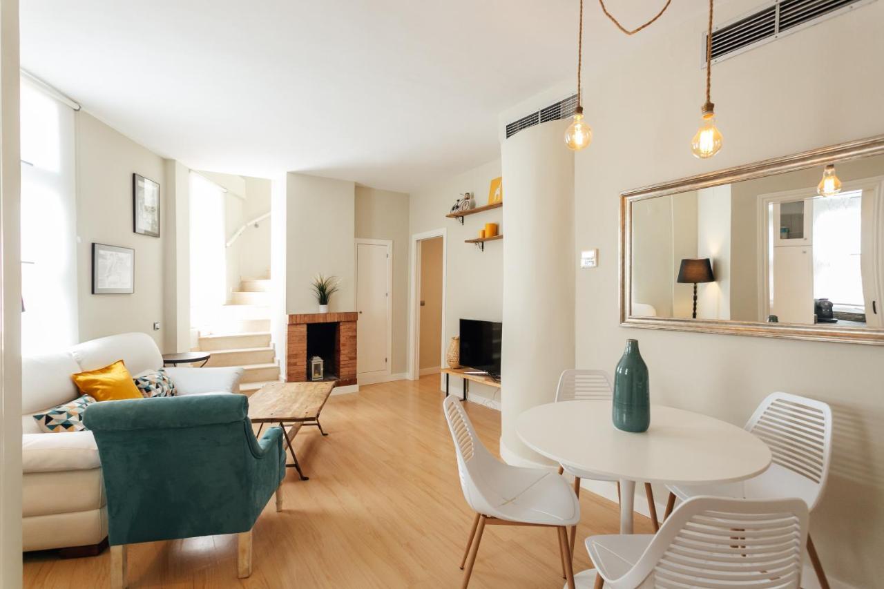 Appartamento Alohamundi Duplex Alameda Siviglia Esterno foto