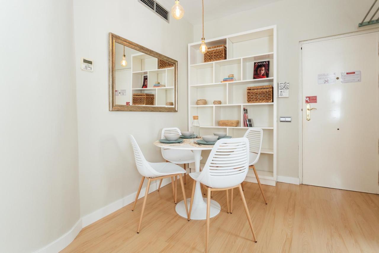 Appartamento Alohamundi Duplex Alameda Siviglia Esterno foto