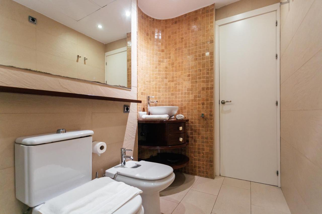 Appartamento Alohamundi Duplex Alameda Siviglia Esterno foto